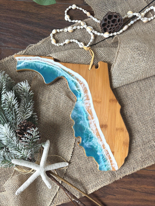 Florida Charcuterie Board With Ocean Wave Serving Board / Florida Wall Art Ocean Lover Board, Realtor Closing Gift, New Home Moving Gift FL