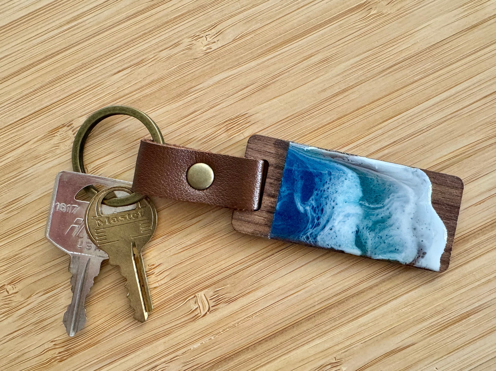 Wood Ocean Wave Keychain with Leather Strap, Perfect for Beach Lovers, also great as a Bag Tag or Decorative Bag Accessory