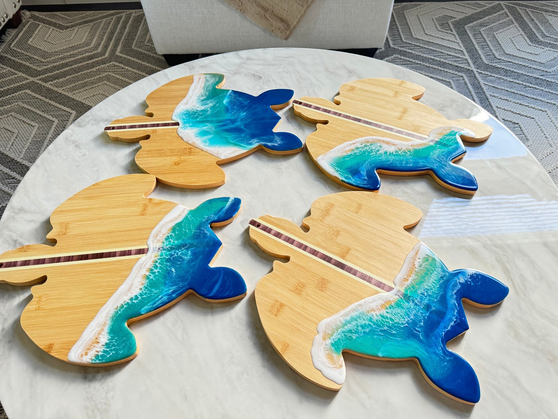 Resin Ocean Wave Sea Turtle Charcuterie Board / Beach Resin Art / Cheese Board / Serving Board / Coastal Home Decor / Ocean Lover Gift