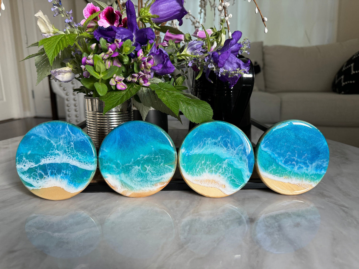 Resin Ocean Wave Coaster Set of 4, Round Wood Beach Coasters, Handmade Coastal Home Decor, Housewarming Gift, New Home Gift, Hostess Gift