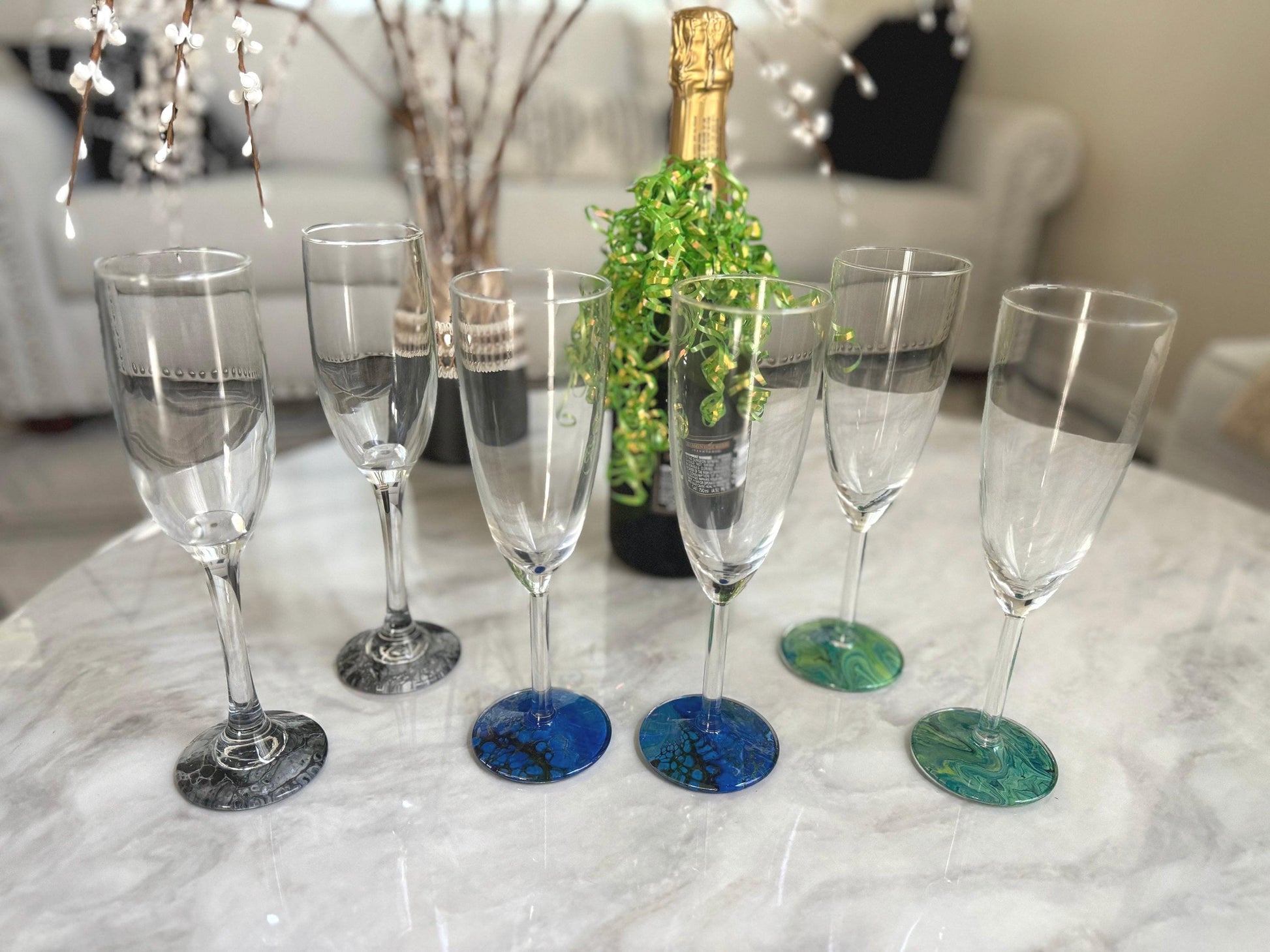 Celebrate in Style with this Set of Champagne Glasses! Perfect to Gift or to for a Special Event such as an Anniversary or Wedding Toast.