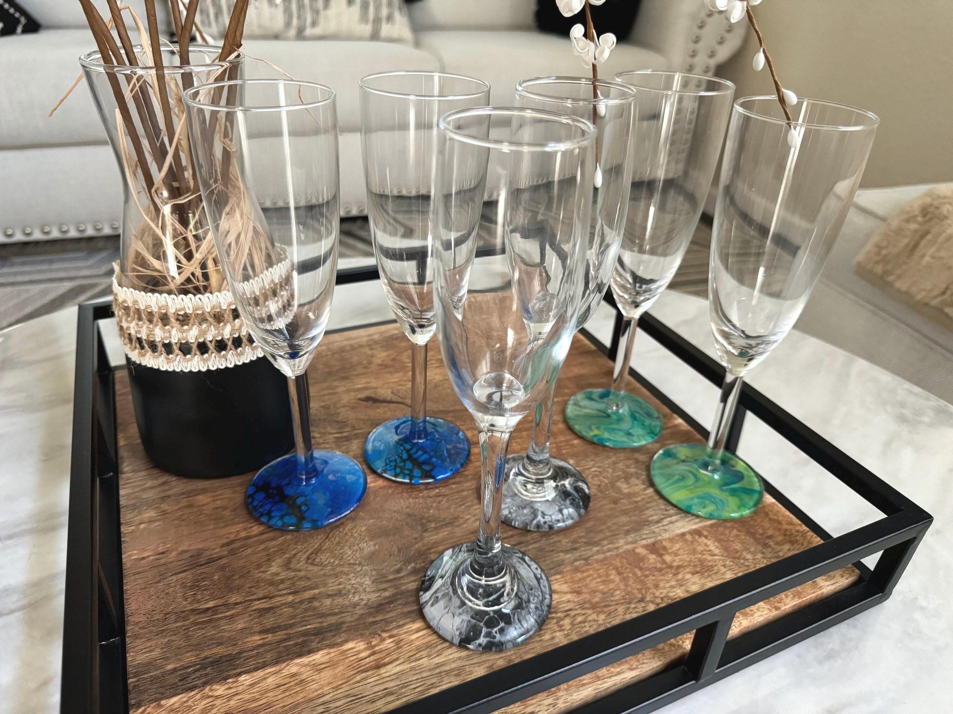 Celebrate in Style with this Set of Champagne Glasses! Perfect to Gift or to for a Special Event such as an Anniversary or Wedding Toast.