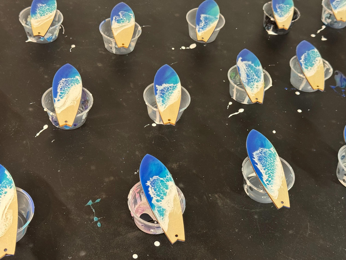 Surfboard Keychain for Beach Lover's, Wood Surfboard with Resin Ocean Wave, Surfer's Keychain, Coastal Decorative Bag Accessory