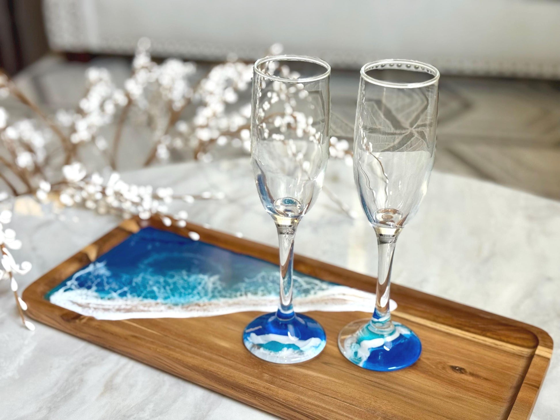 Resin Ocean Wave Champagne Flutes: Beach Wedding Toasting Glasses