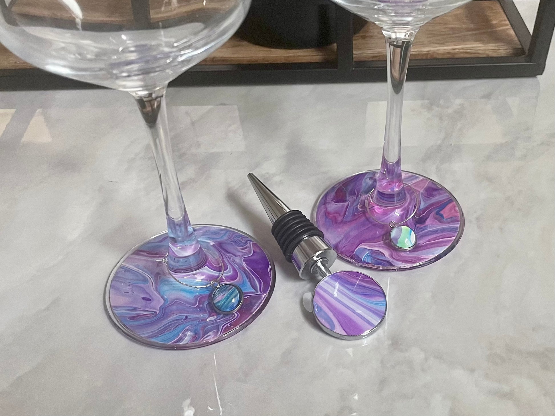 Wine Gift Set Hand Painted: Wine Glasses, Bottle Stopper, and Wine Glass Charms, Abstract Acrylic Fluid Art Glasses